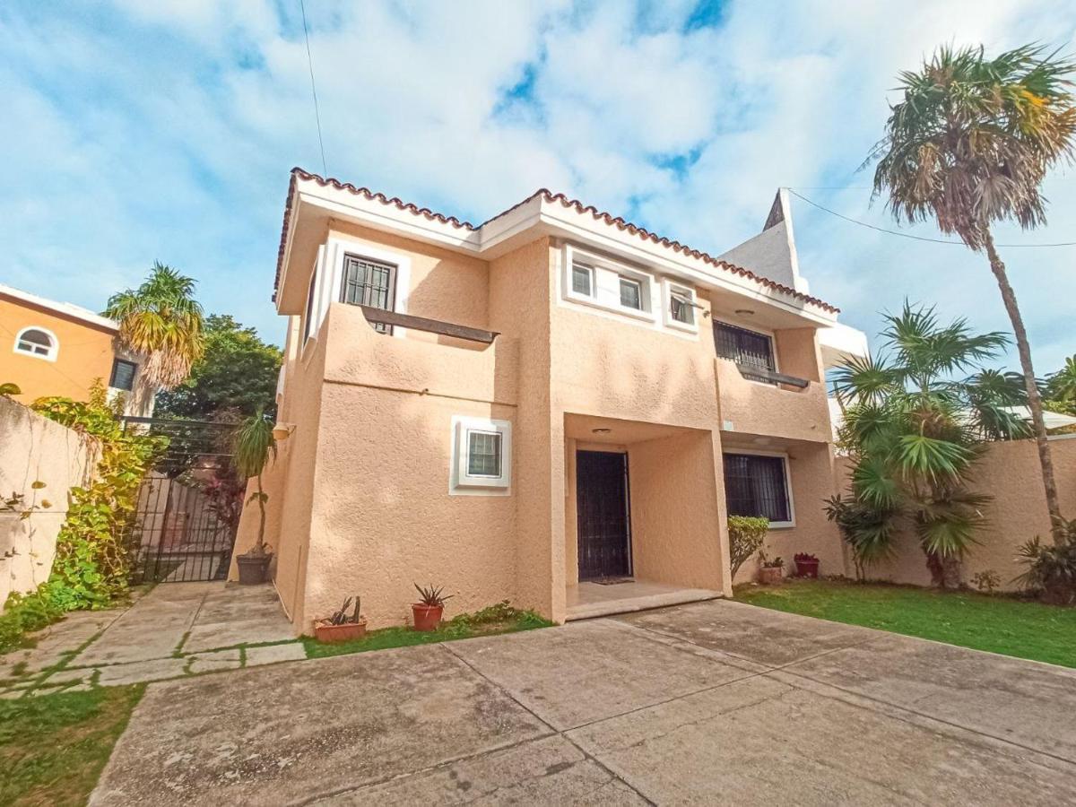 Hostal Casa Maria Cancún Kültér fotó